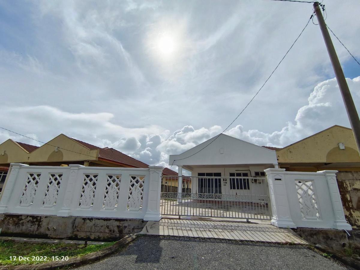 Seaview Promenade Homestay Dungun Exterior foto